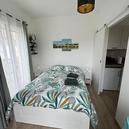 Cosy Loire, T2 Neuf, Front De Loire ,Vue Cathedrale,5Min A Pied Centre Ville Et Parking Prive Orleans Exterior photo